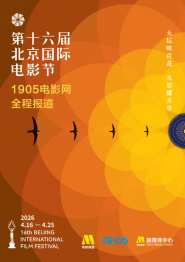 男人吃女人胸的视频